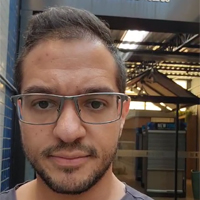 imagem do julio calazns, depoimento para o instituto